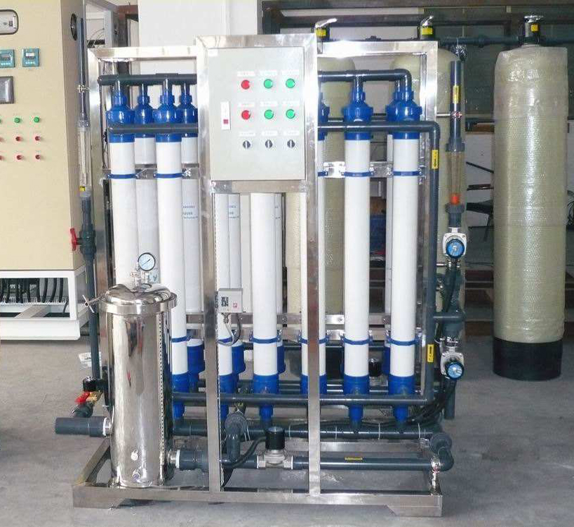 工业净水设备出水有异味如何去除